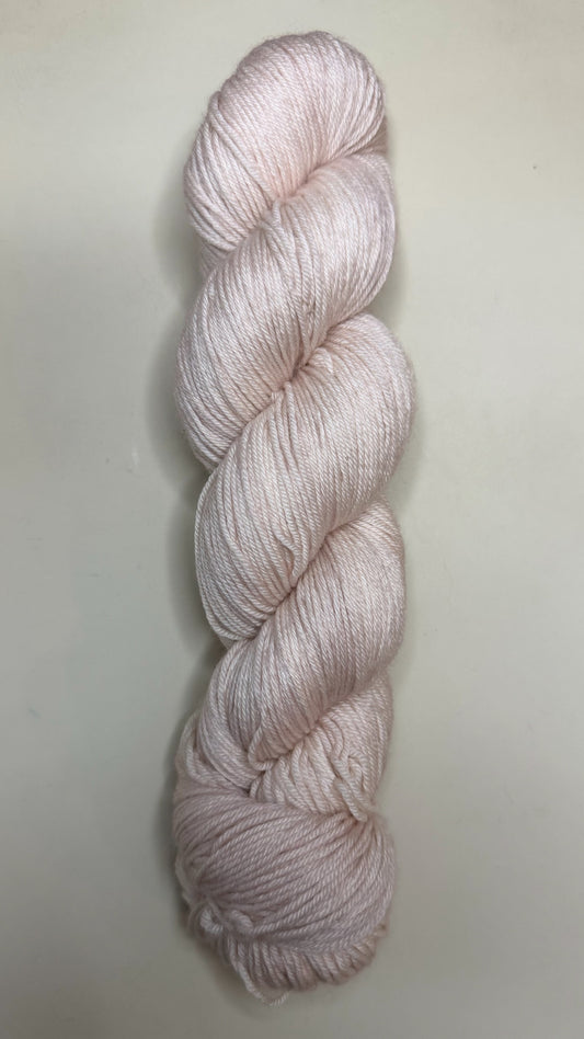 Fingering - Wool/Yak/Silk: Conch Shell Pink