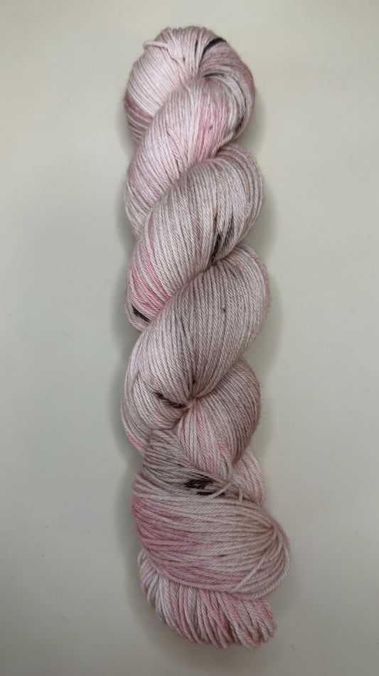 Fingering Weight: Extrafine Superwash Merino/Nylon Sock Yarn: Pink Sand Beach