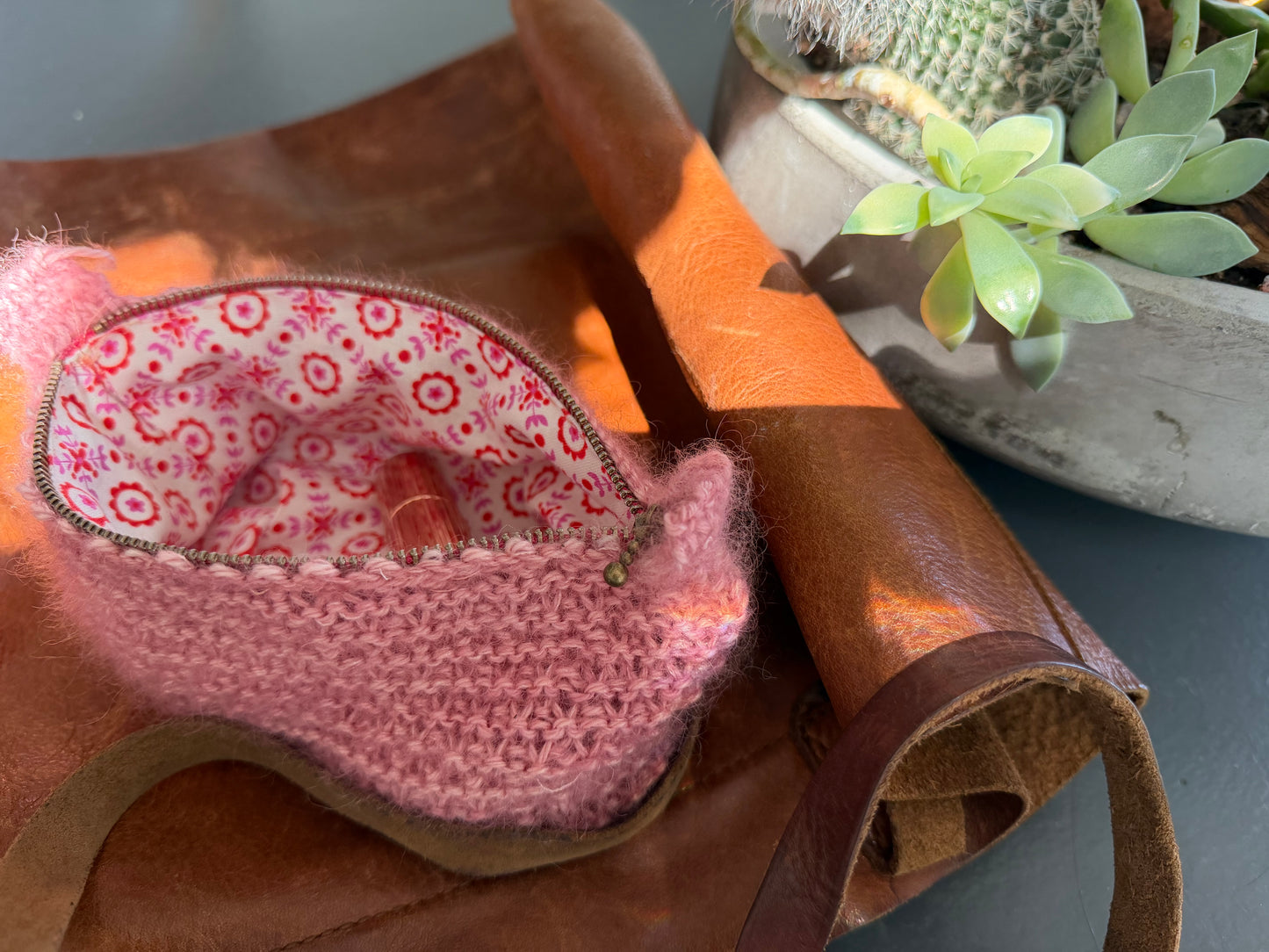 Make Up Kit: Marie Case Medium by Petite Knit